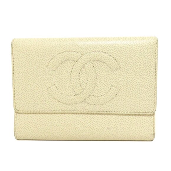 CHANEL Logo Wallet - Picture 11 of 11